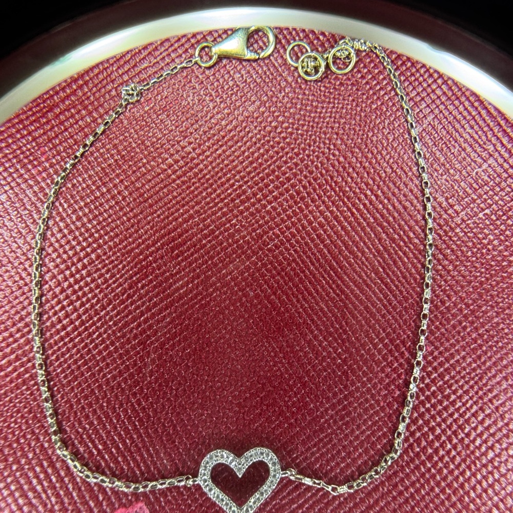 Effy Novelty 14K White Gold Diamond Heart Bracelet, 0.10 TCW - Picture 4 of 12